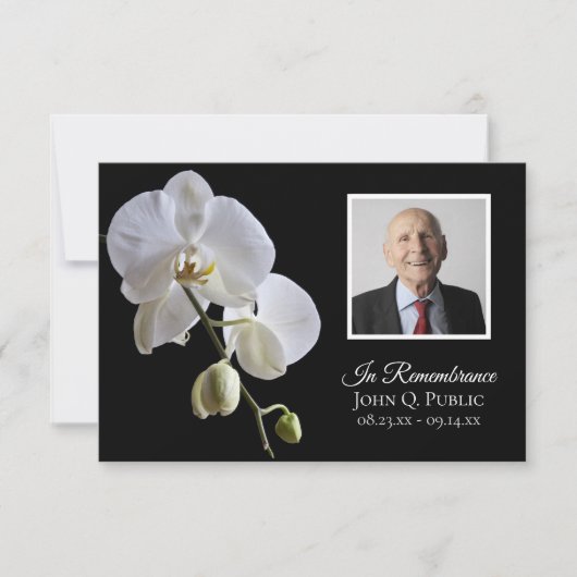 Witte orchideeën op zwarte begrafenis sympathie bedankkaart (Voorkant)