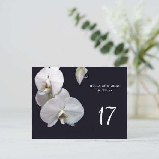 Witte Orchideeën Trouwtafel Kaart Postca (Staand voorkant)