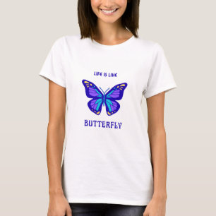 Witte overhemd met halve mouwen en vlindermotief t-shirt