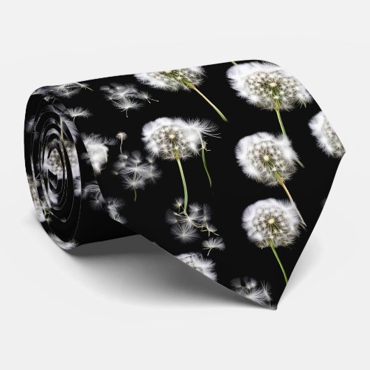 Witte paardenbloem pluis op zwart stropdas (Opgerold)