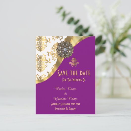 Witte, paarse en gouden damast bewaar de datum aankondigingskaart (Staand voorkant)
