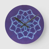 Witte Paarse sterrenstropdas Dye Ronde Klok (Voorkant)