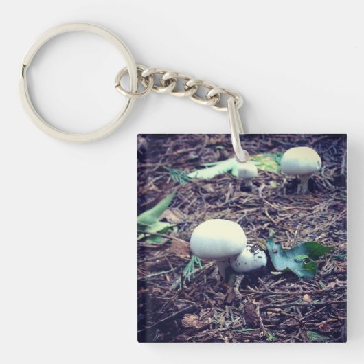 Witte paddenstoelen sleutelhanger (voorkant)