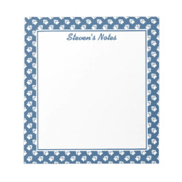 Witte pagina's op blauw met aangepaste tekst notitieblok