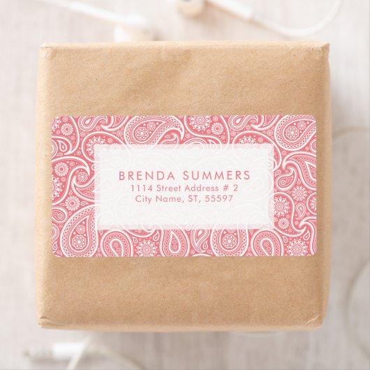 Witte Paisley Custom Roze Achtergrond Etiket (Insitu)