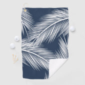 Witte palmbladeren op donkerblauwe achtergrond golfhanddoek (Insitu)