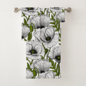 Witte papaver op wit bad handdoek (Insitu)