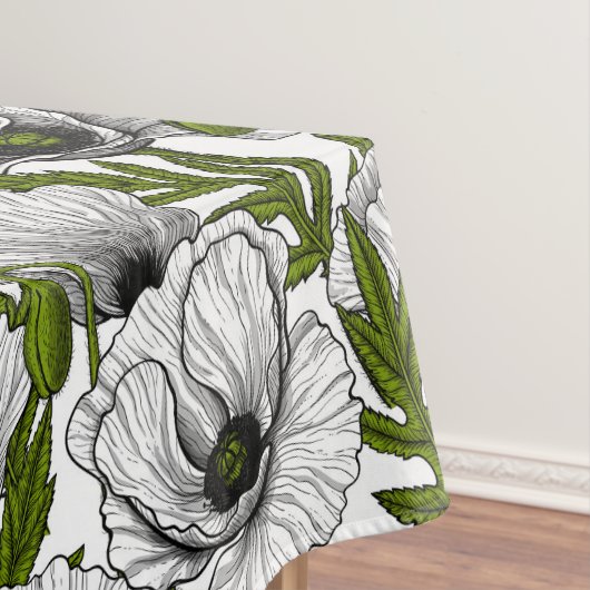 Witte papaver op wit tafelkleed (Voorbeeld)