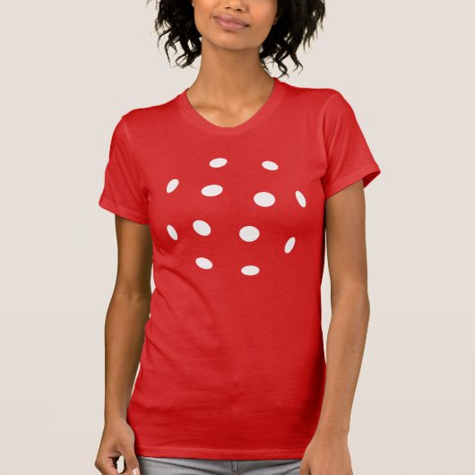 Witte pekelgaten op rood t-shirt (Voorkant)