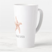 Witte Perzik Zeester Beter op Strand Latte Mok (Rechterhoek)