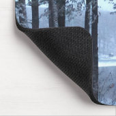 Witte pijnbomen in blauw licht — muismat (Hoek)