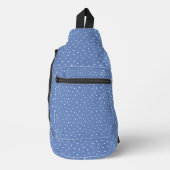 Witte pin Stippen op blauw Sling Bag (Voorkant)