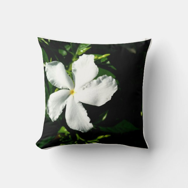 Witte Pinwheel Jasmine in het zonlicht Kussen (Voorkant)