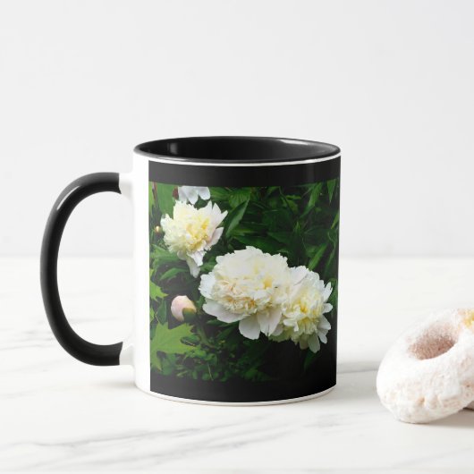 Witte Pioen Trio Mok (Met donut)