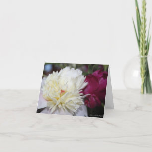 Witte Pioenrozen met Rode Bloemen voor Moederdag Feestdagen Kaart