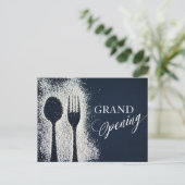 Witte poedersuiker restaurant Grand Opening Uitnodiging Briefkaart (Staand voorkant)