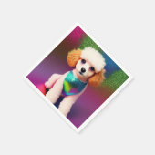 Witte poel met kreukeloortjes op regenboogsparren servet (Hoek)