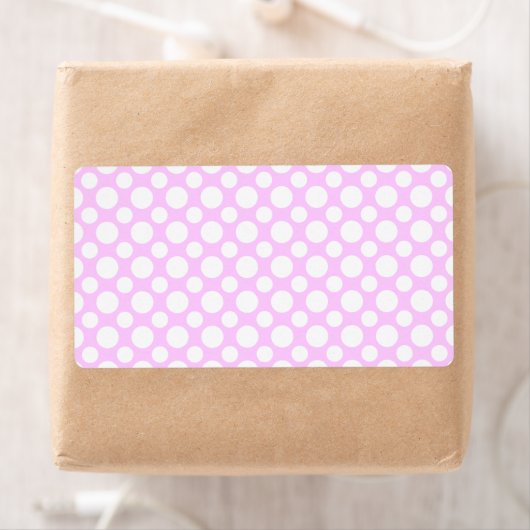 Witte Polka Dots op Roze Verzendlabel (Insitu)