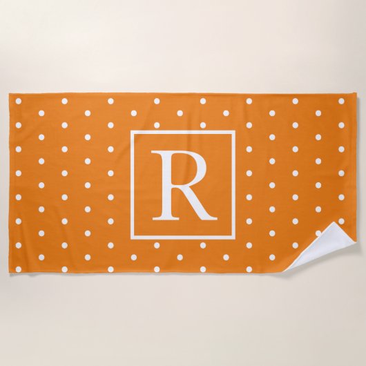 Witte Polka Dots Oranje Monogram Initialen Schatti Strandlaken (Voorkant)