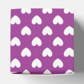 Witte polka harten op paars bedankdoosjes (Bovenkant)
