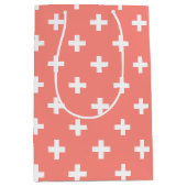Witte polka kruist op perziken medium cadeauzakje (Voorkant)