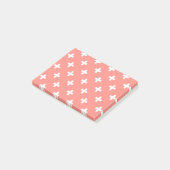 Witte polka kruist op perziken post-it® notes (Schuin)