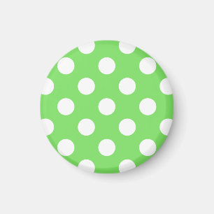 Witte polka stippen op appelgroen magneet