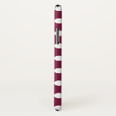 Witte polka-stippen op Bourgogne Case-Mate iPhone Case (Achterkant / rechts)