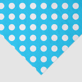 Witte polka stippen op elektrisch blauw tissuepapier (Detail)