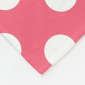 Witte polka stippen op koraal fleece deken (Hoek)