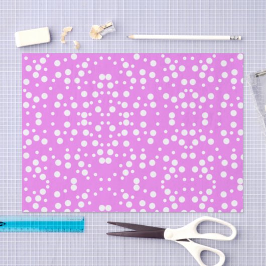 Witte Polka stippen op lavendel roze tissuepapier (Craft)