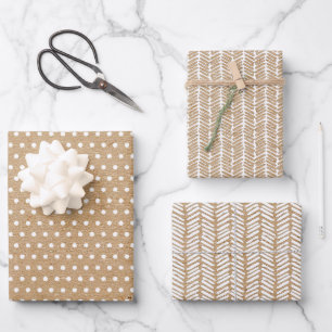 Witte polka stippen op namaak rustig bruin kraft inpakpapier vel