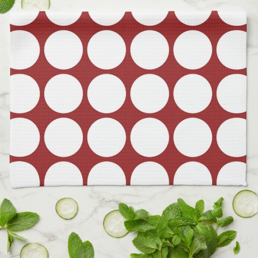 Witte polka stippen op rood theedoek (Gevouwen)