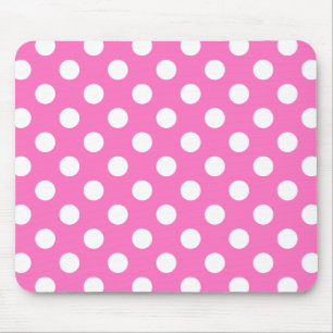 Witte polka stippen op roze muismat