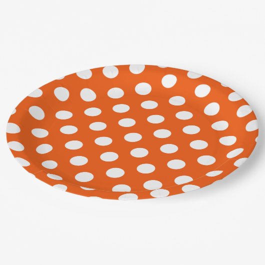 Witte polka stippen op sinaasappel papieren bordje (Gekanteld)