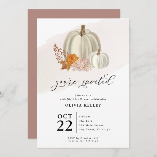 Witte pompoenen en herfstbloemen, feestelijke uitn kaart (Voorkant / Achterkant)