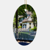 Witte Prikkelschutting Keramisch Ornament (Rechts)