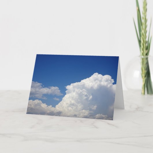 Witte Puffy Clouds in Blue Sky Background Kaart (Voorkant)