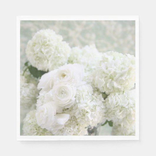 Witte ranunculus bloemen met hortensia's servet (Voorkant)