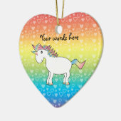 Witte regenboogeenhoorn op regenboogharten keramisch ornament (Links)