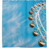 Witte reuzenrad onder duidelijke hemel in de ochte douchegordijn (Voorkant)