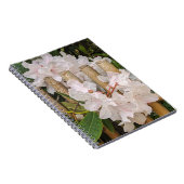 Witte Rhododendron en Bamboo Fence Floral Notitieboek (Rechterzijde)