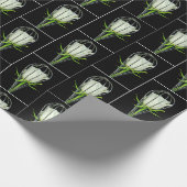 Witte roos in draadklopper cadeaupapier (Hoek)