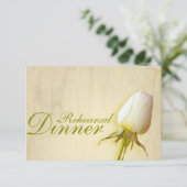 Witte roos knop bruiloft repetitie diner uitnodigi kaart (Staand voorkant)