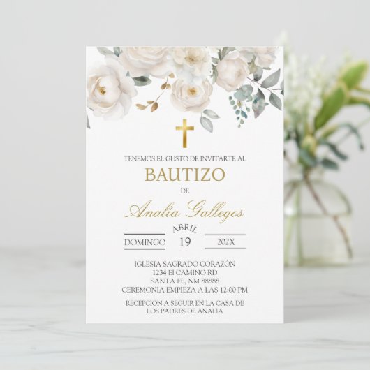 Witte roos Spaanse doop uitnodiging (Staand voorkant)