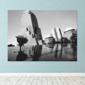 Witte roos ter nagedachtenis canvas afdruk (Insitu (Houten vloer))