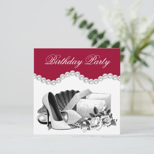 Witte Rose Parels Hoge Hakken Rode Verjaardag Part Kaart (Staand voorkant)