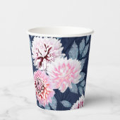 Witte, roze bloemen op donkerblauw. papieren bekers (Achterkant)