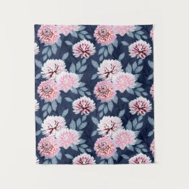 Witte, roze bloemen op donkerblauw. wandkleed