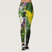 Witte, roze en gele tulpen in de tuin leggings (Achterkant)